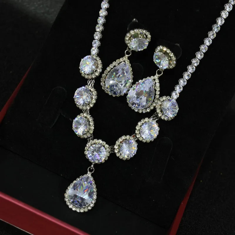 Exquisite Fashion Versatile Necklace Set