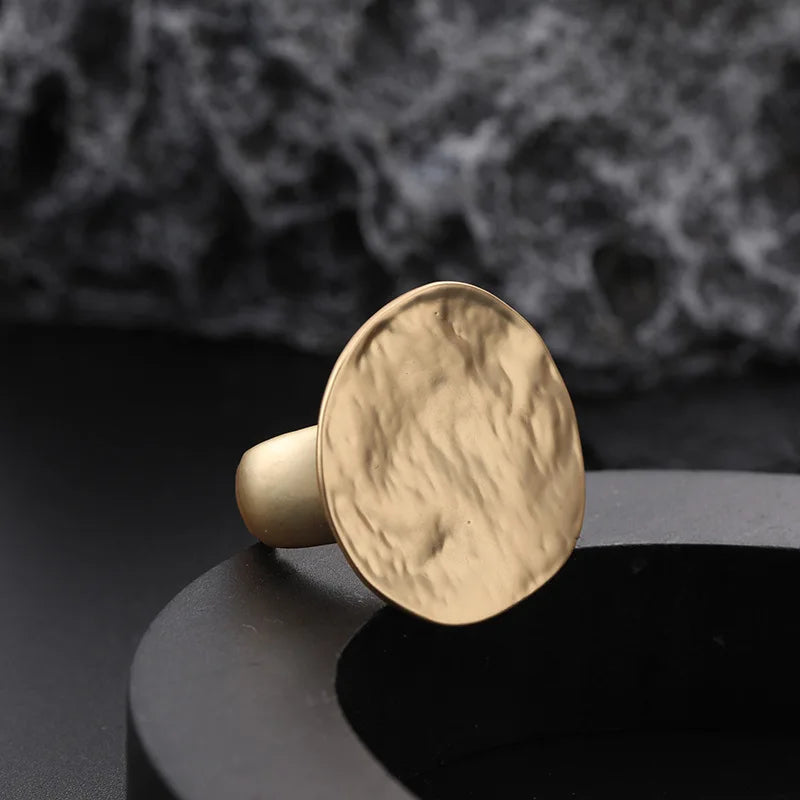 exclusive ring high-end fashion trend women's jewelry European and American wholesale