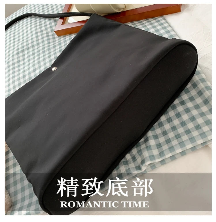 Simple Casual Women's Tote Bags New Large Capacity Commute Shopping One Shoulder Bags Trend All-matched Handheld Cloth Bags