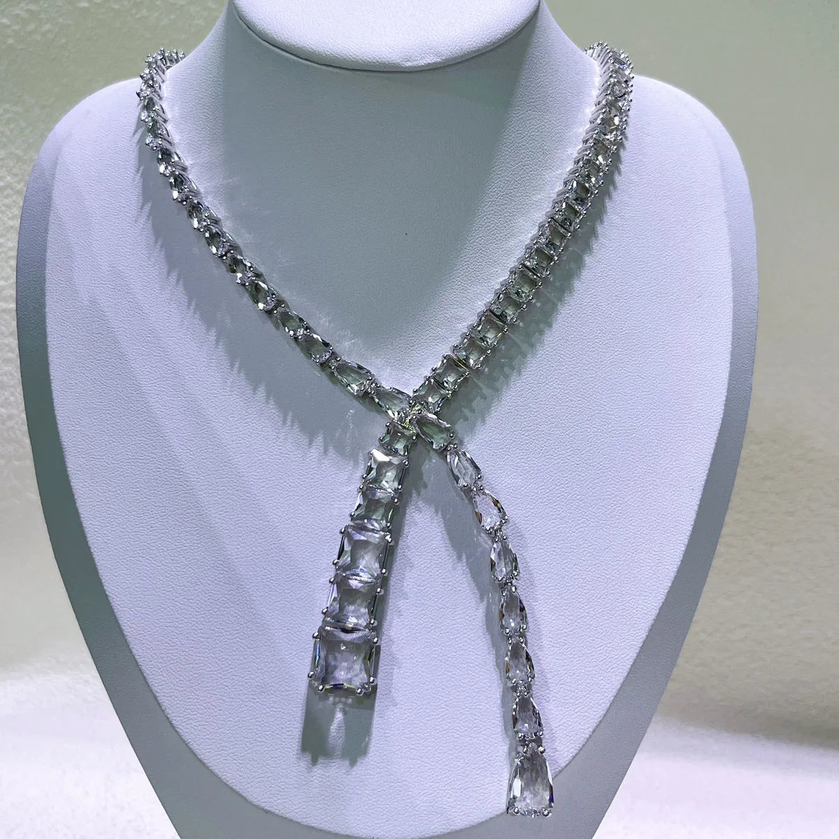 Necklacef Flower Love Original High Quality Jewelry Luxury Brand Crystal Exquisite Pendant Crystal Party Gift for Women