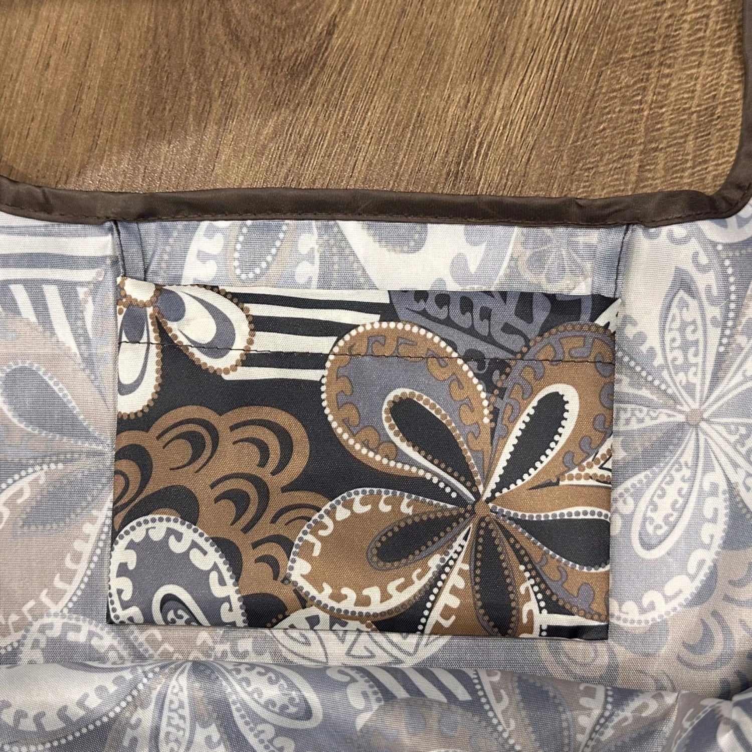 Tote Bag Large Capacity Tote Bag Can Be Reused Portable Eco-Friendly Lightweight Shopping Bag with Printed Pattern Outdoor Foldable Handbag for Camping and Travel