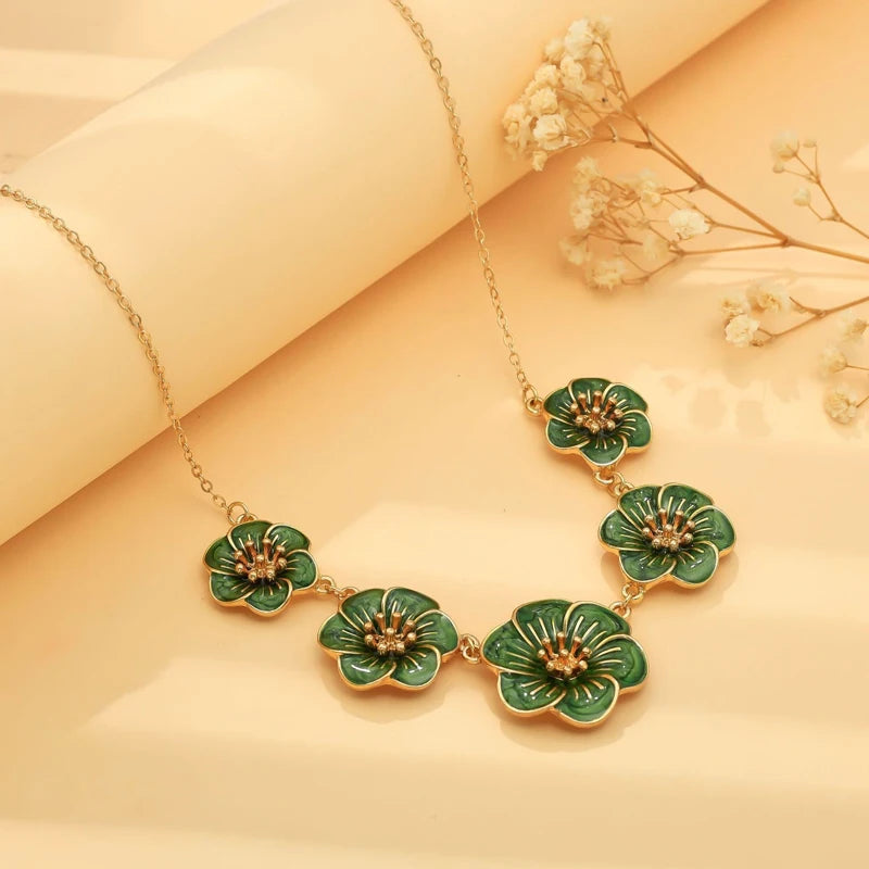 Vintage Drip Oil Flower Pendant Necklace Earrings Bracelet Ring Set for Women Elegant Floral Clavicle Chain Party Jewelry Set
