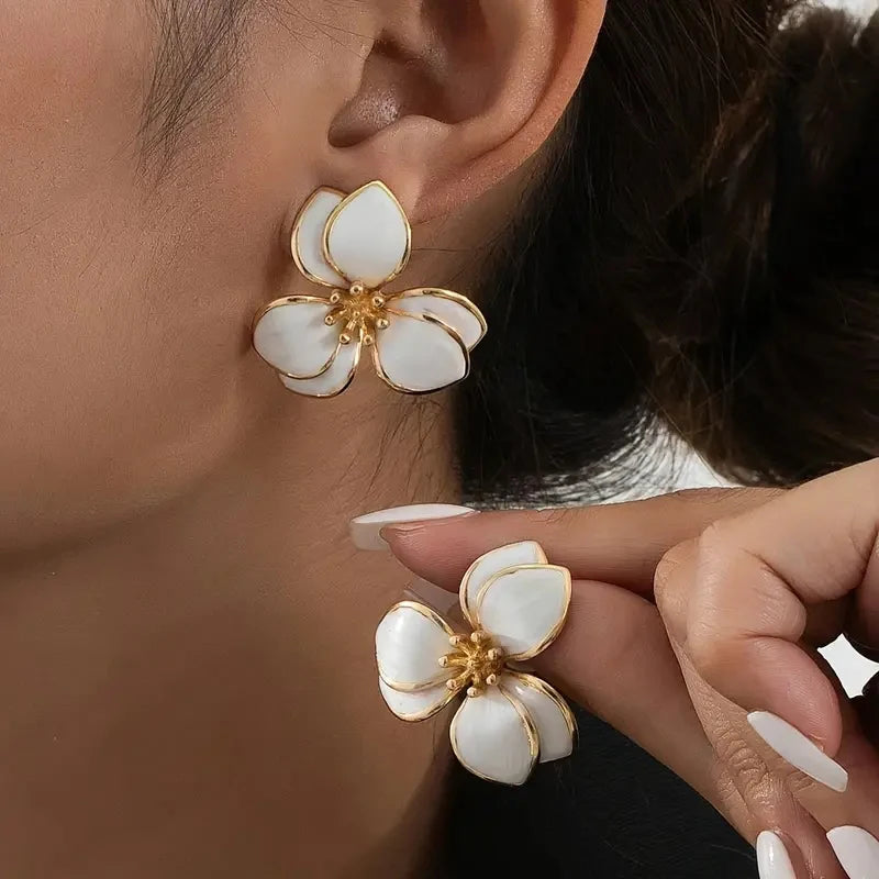 Elegant Jewelry Set for Women Wholesale Gold Color Ring Bangle Green White Enamel Flower Stud Earrings and Choker Necklace