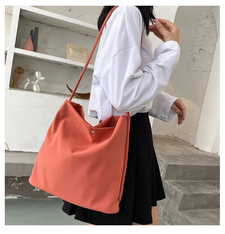 Simple Casual Women's Tote Bags New Large Capacity Commute Shopping One Shoulder Bags Trend All-matched Handheld Cloth Bags