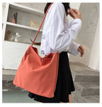 Simple Casual Women's Tote Bags New Large Capacity Commute Shopping One Shoulder Bags Trend All-matched Handheld Cloth Bags