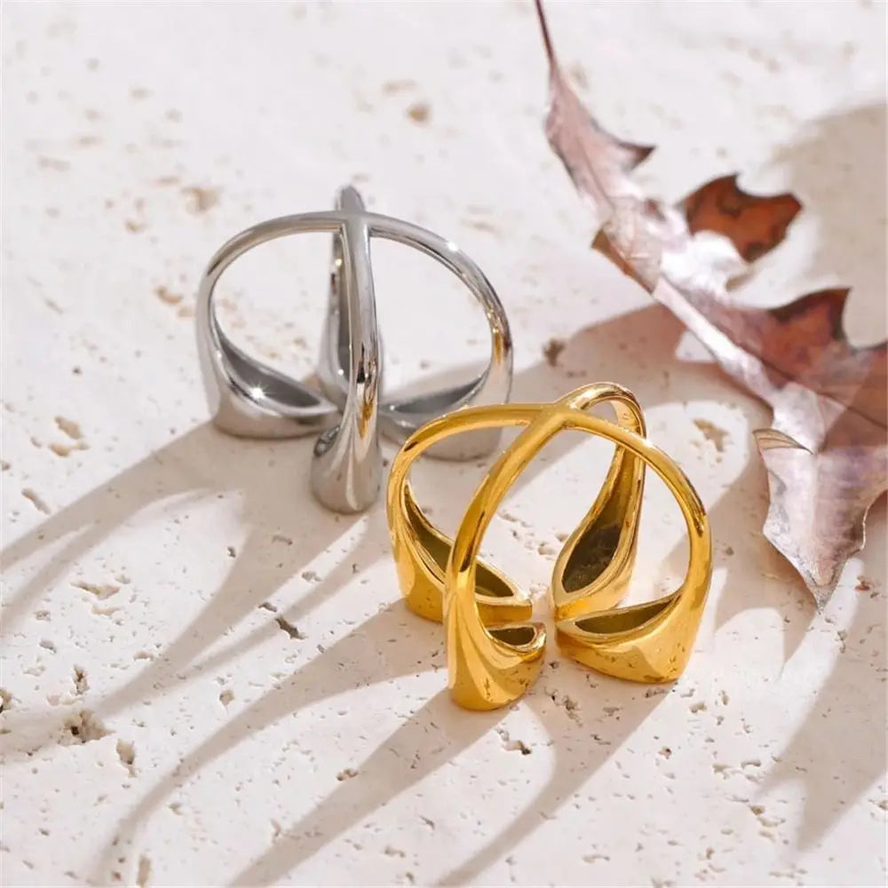 Irregular Design Knuckle Ring Minimalist Style Unique Pattern Finger Ring Exquisite Craftsmanship Delicate Texture Pleated Ring