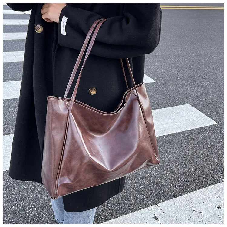Tote Women's Bag Korean Style Large Capacity Soft Leather Shoulder Bag Retro Casual Hand-held Bucket Bag 2025 Одноплечевая сумка