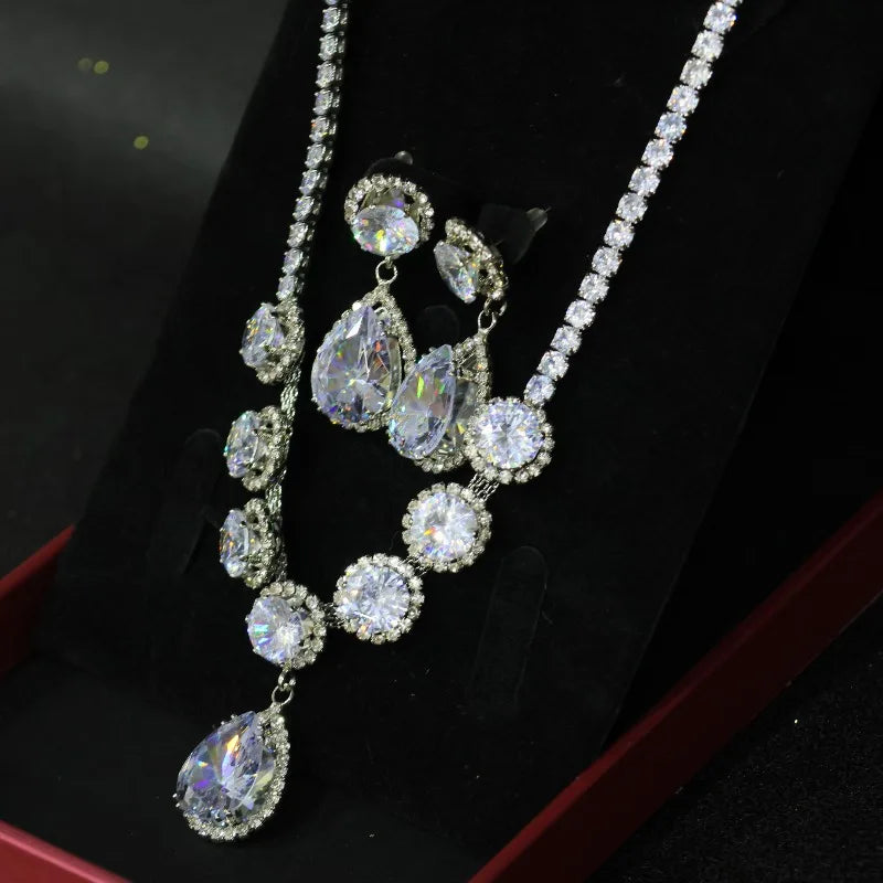 Exquisite Fashion Versatile Necklace Set