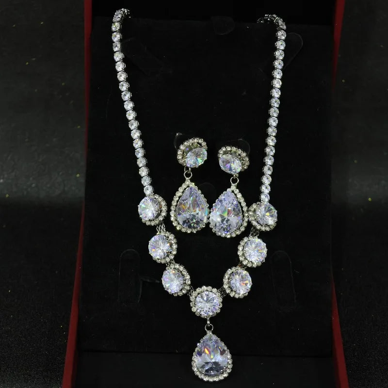 Exquisite Fashion Versatile Necklace Set