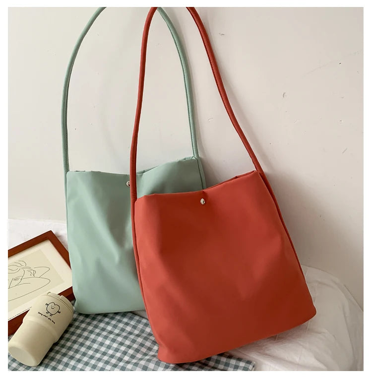 Simple Casual Women's Tote Bags New Large Capacity Commute Shopping One Shoulder Bags Trend All-matched Handheld Cloth Bags