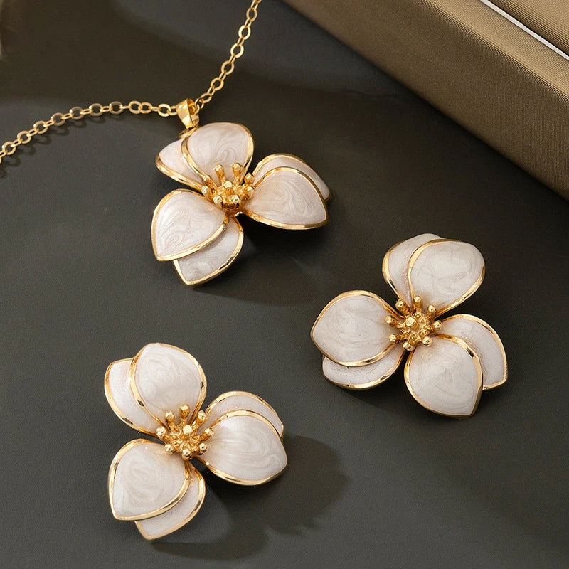 Elegant Jewelry Set for Women Wholesale Gold Color Ring Bangle Green White Enamel Flower Stud Earrings and Choker Necklace