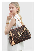 Ladies' tote bag, European and American retro handbag, printed underarm bag, fashionable commuting crossbody bag