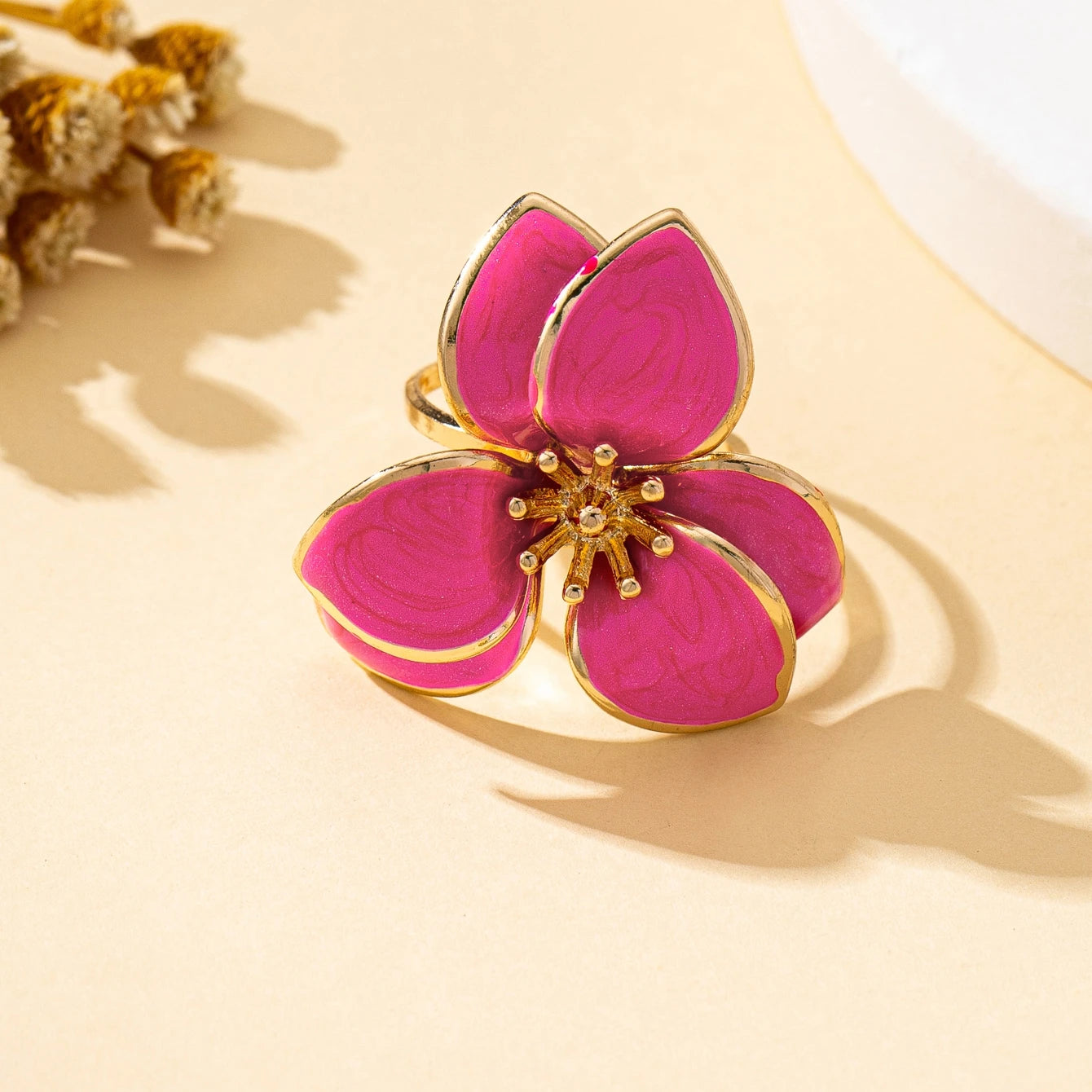 A Women's Open Ring with Flowers in Various Colors to Choose From, a Colorful and Fashionable Open Ring Suitable for Daily Wear and Holidays