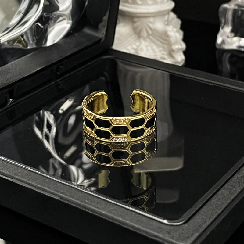 Finger Ring With Ancient Style Dark And Fashionable Personality Drop Glazed Ring Niche Design Temperament Fashionable Jewelry