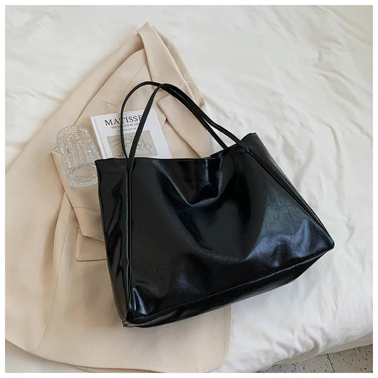 Tote Women's Bag Korean Style Large Capacity Soft Leather Shoulder Bag Retro Casual Hand-held Bucket Bag 2025 Одноплечевая сумка