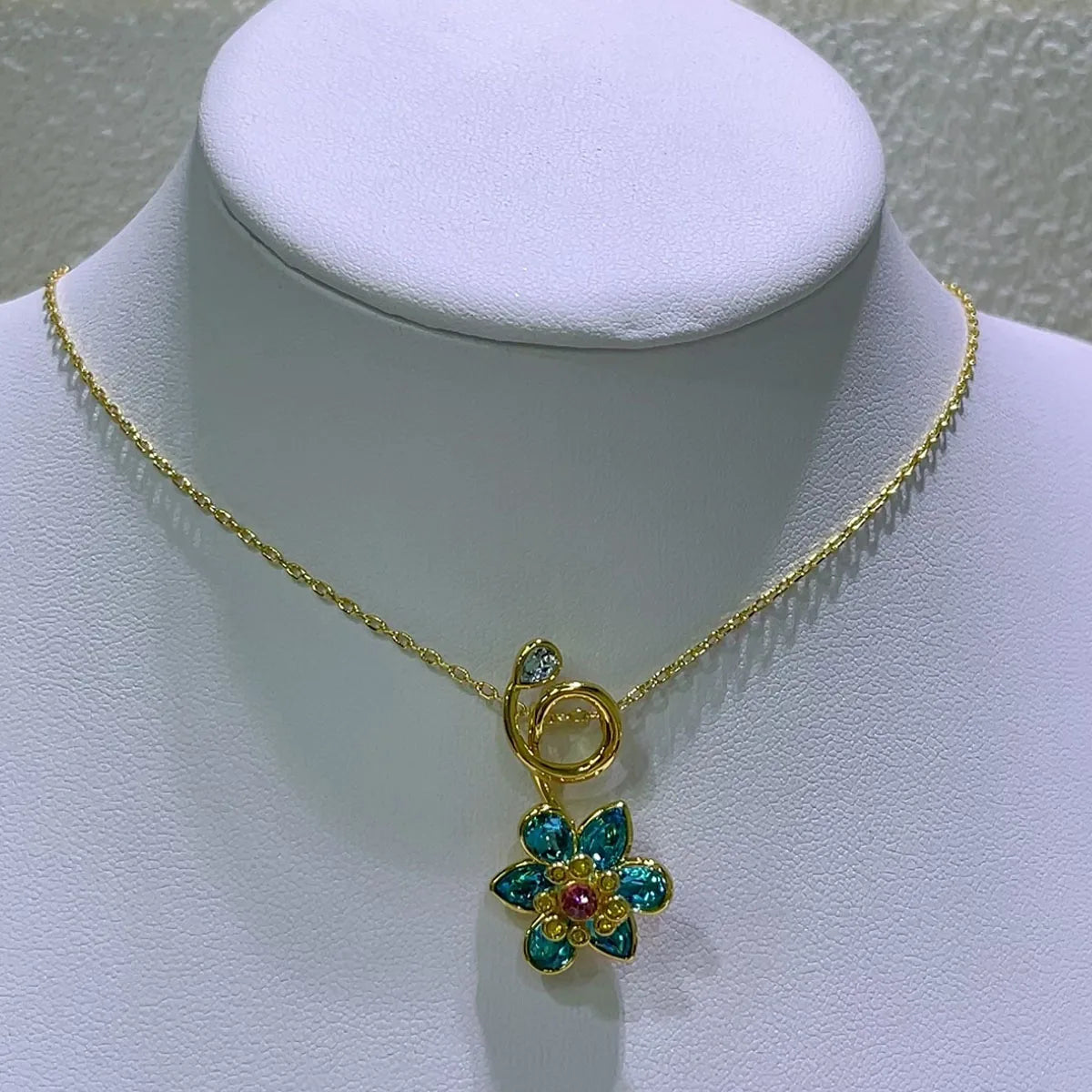 Necklacef Flower Love Original High Quality Jewelry Luxury Brand Crystal Exquisite Pendant Crystal Party Gift for Women