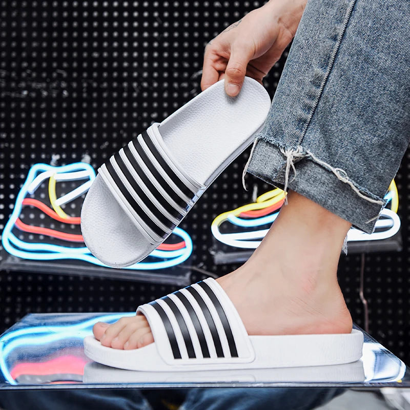 New Men's Slippers Black And White Striped Soft EVA Flip Flops Couple 38-50 House Sandals for Men Size 48 Summer Beach Slippers