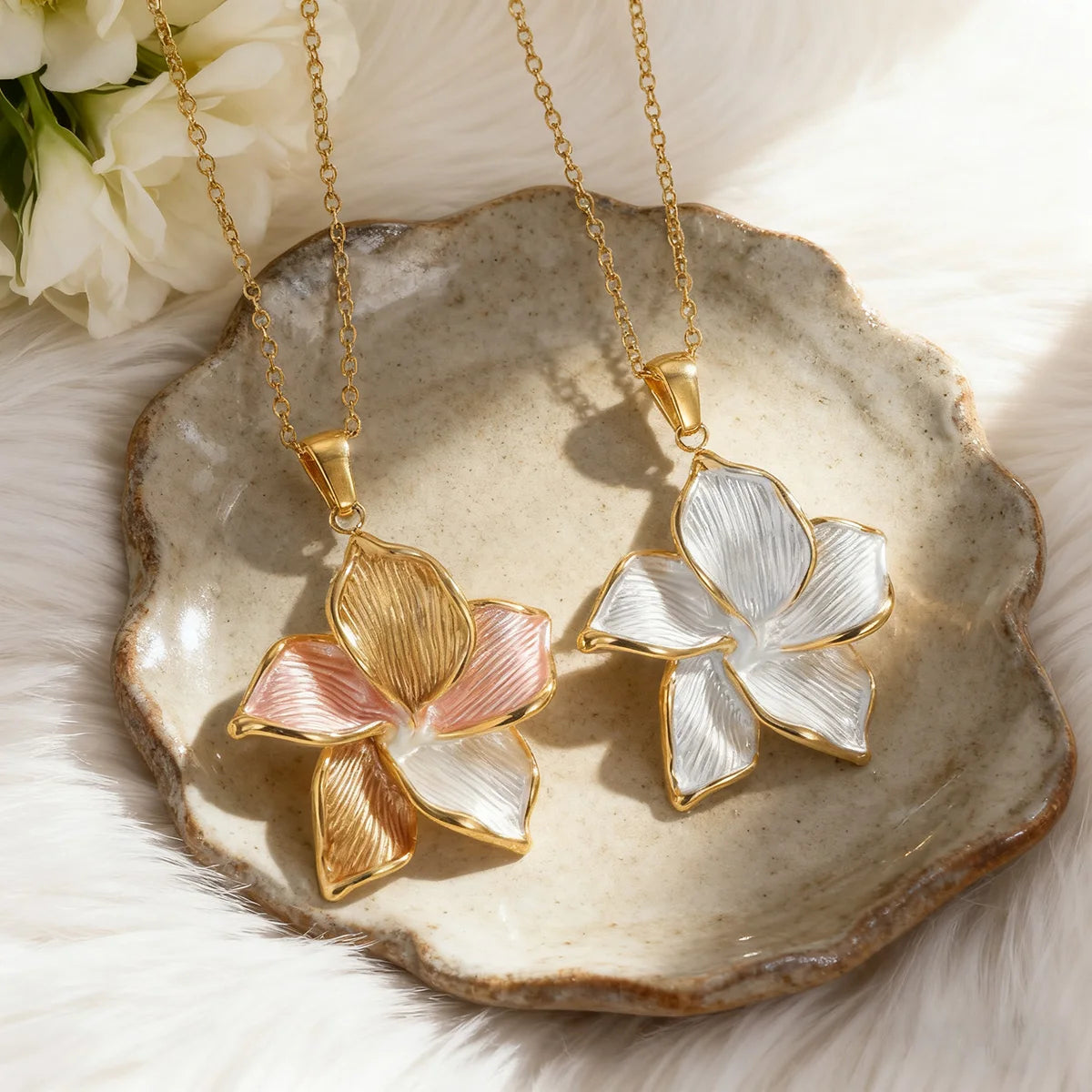 Classic Stylish Color-blocked Flower Necklace Ring Earrings Accessory Set for Women Exquisite Stainless Steel Jewelry Girl Gifts