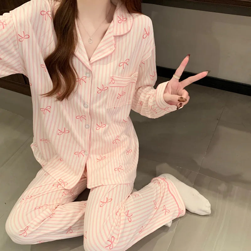 Printemps et automne nouveaux pyjamas pour femmes ensemble de vêtements de détente fille amour Cardigan pyjamas tissu froissé vê