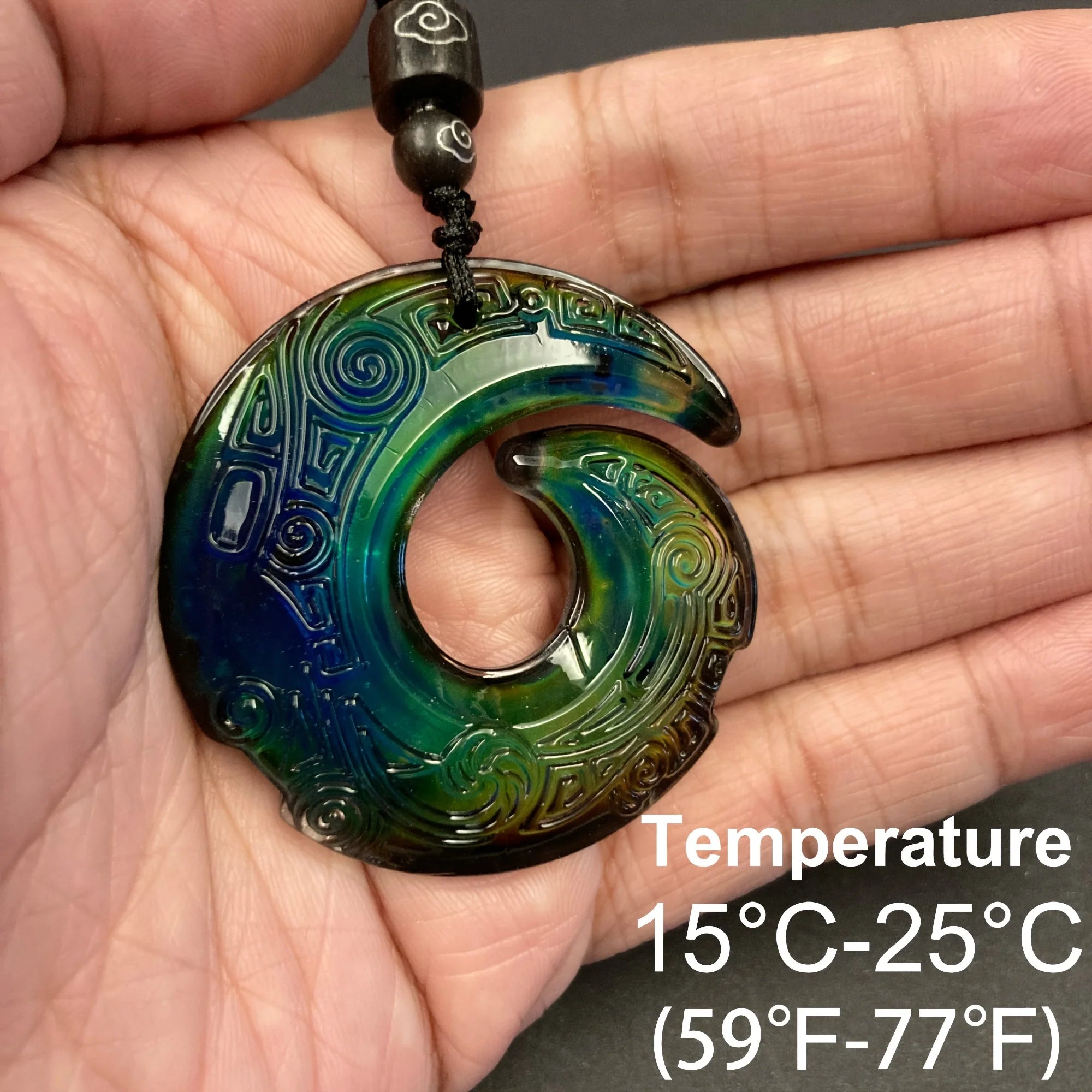 Super Cool Thermochromic Pendant Mysterious Lucky Time Necklace Brings Luck Fortune Awesome Color Changing Trendy Special Gift