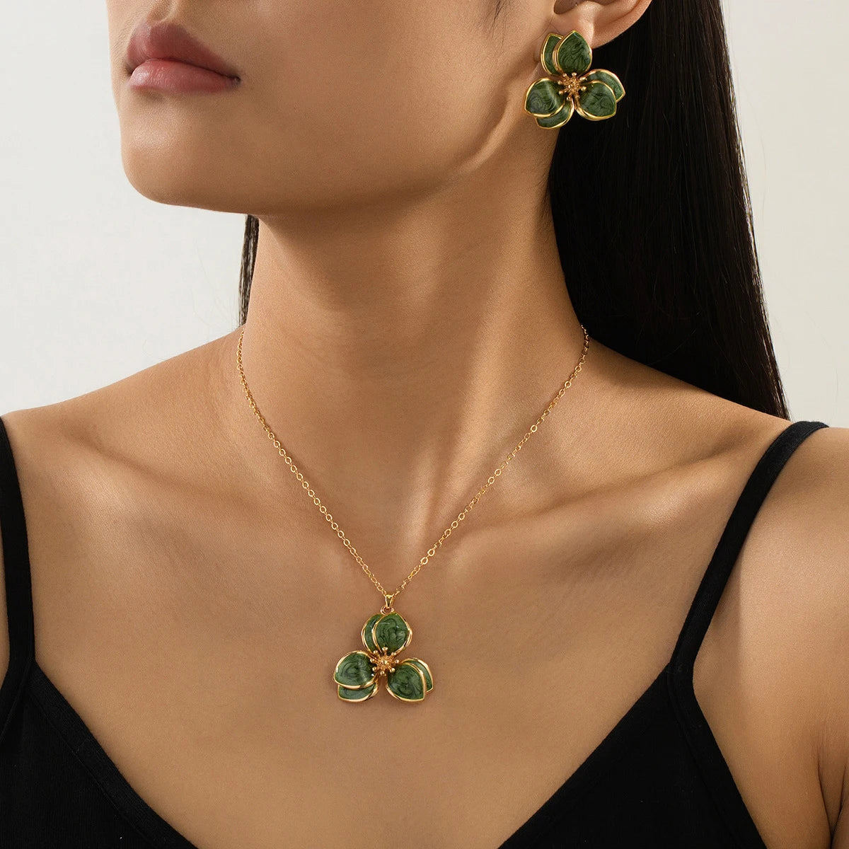 Elegant Jewelry Set for Women Wholesale Gold Color Ring Bangle Green White Enamel Flower Stud Earrings and Choker Necklace