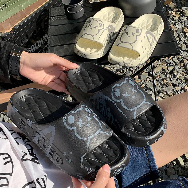 Indoor slippers for women at home, suitable for all seasons, fashionable for street walks, couple slippers for men