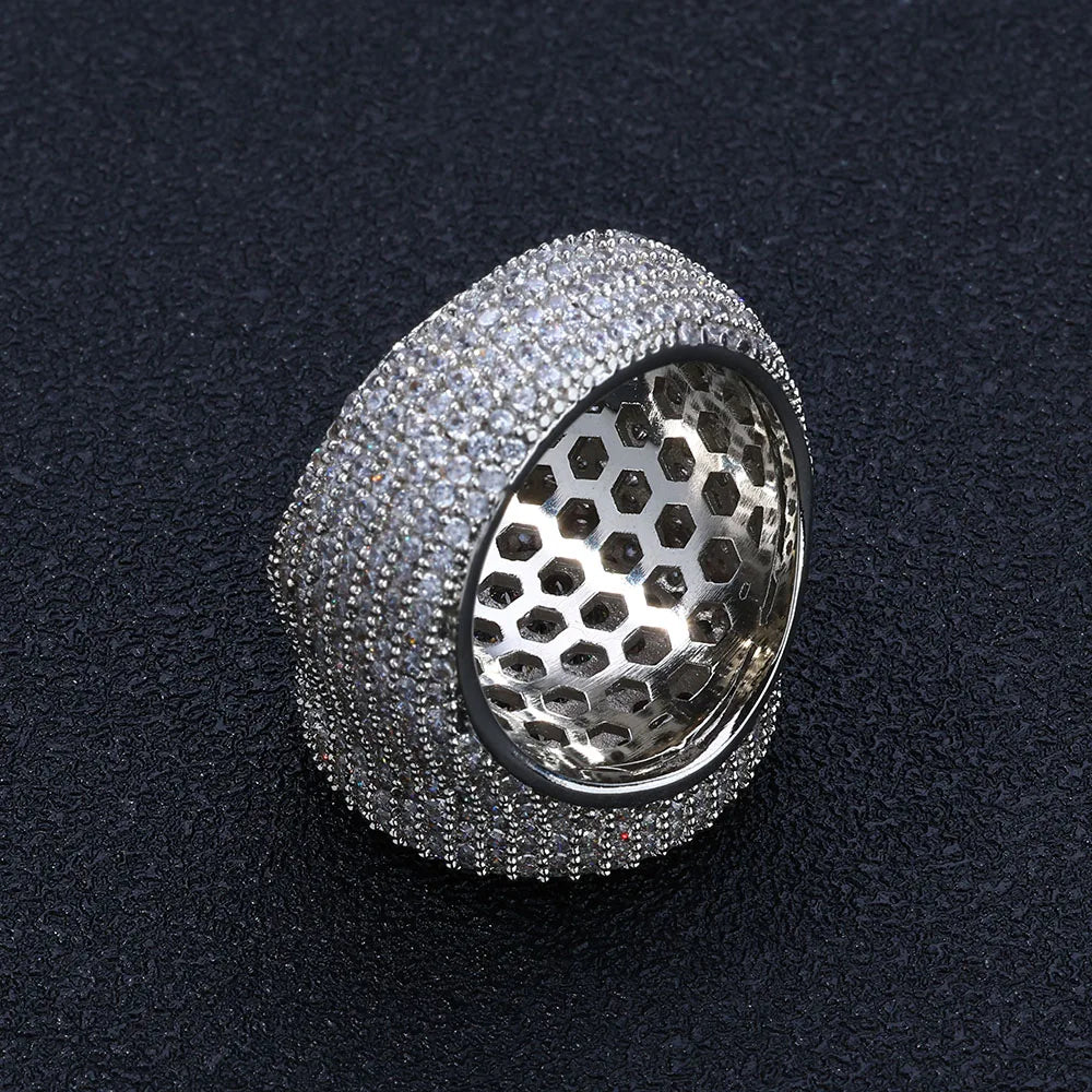Hip Hop Iced out Diamond Round Ring Full Pave Big Circle Honeycomb Brilliant Cut CZ Brass Rings Jewelry Men Women Gift