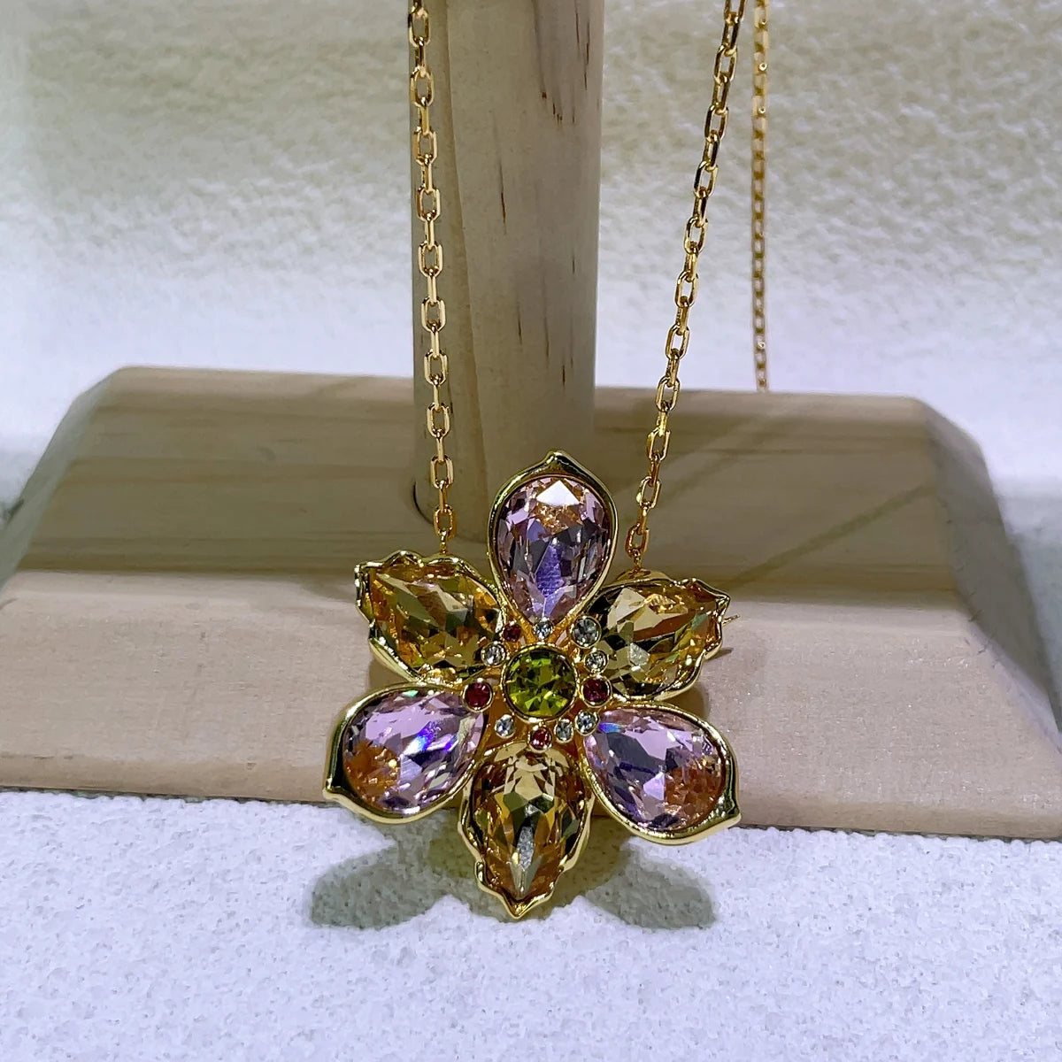 Necklacef Flower Love Original High Quality Jewelry Luxury Brand Crystal Exquisite Pendant Crystal Party Gift for Women