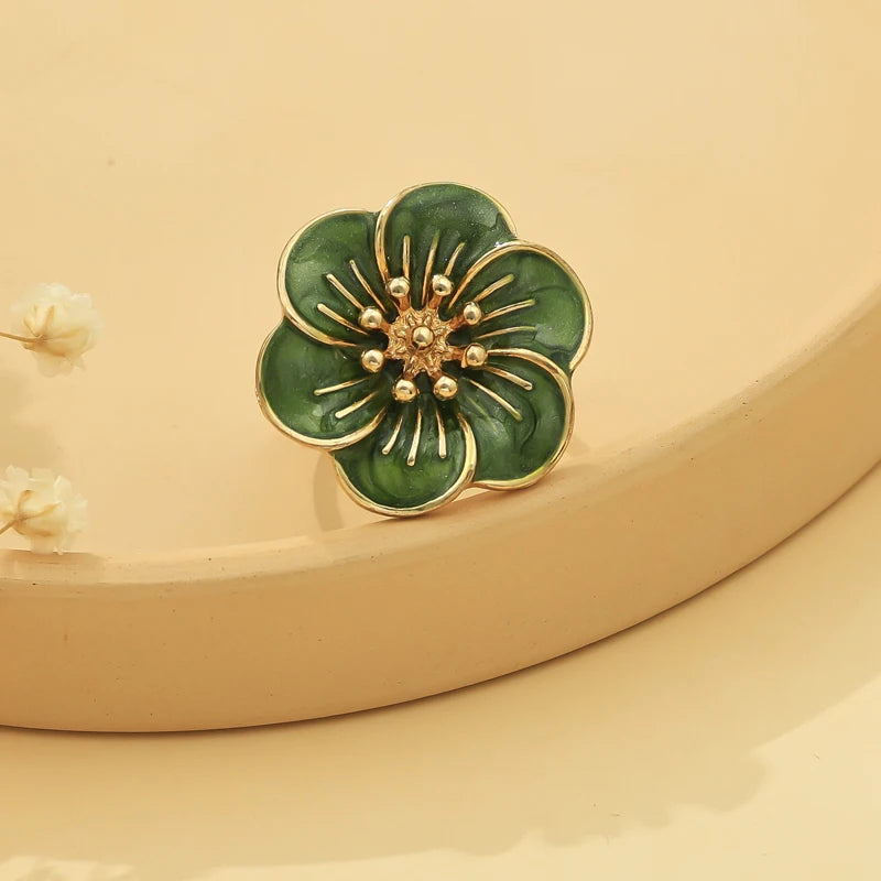 Vintage Drip Oil Flower Pendant Necklace Earrings Bracelet Ring Set for Women Elegant Floral Clavicle Chain Party Jewelry Set