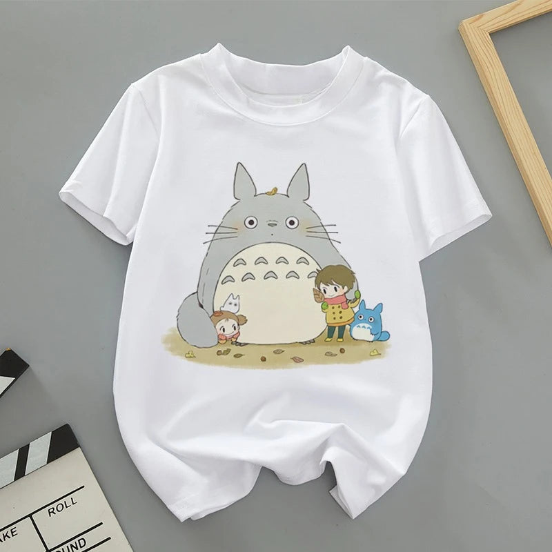 A Thin Short-sleeved T-shirt with Cute Cartoon Totoro Prints for Both Men and Women in Spring and Summer As The Base