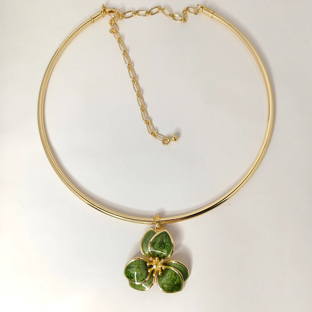 Elegant Jewelry Set for Women Wholesale Gold Color Ring Bangle Green White Enamel Flower Stud Earrings and Choker Necklace