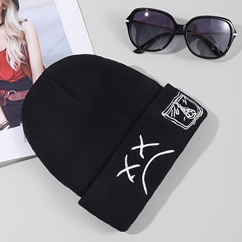 Sad Face Embroidery Graphic Beanie Trendy Black & White Knit Hats Casual Skull Cap Hip Hop Cuffed Beanies For Women Men