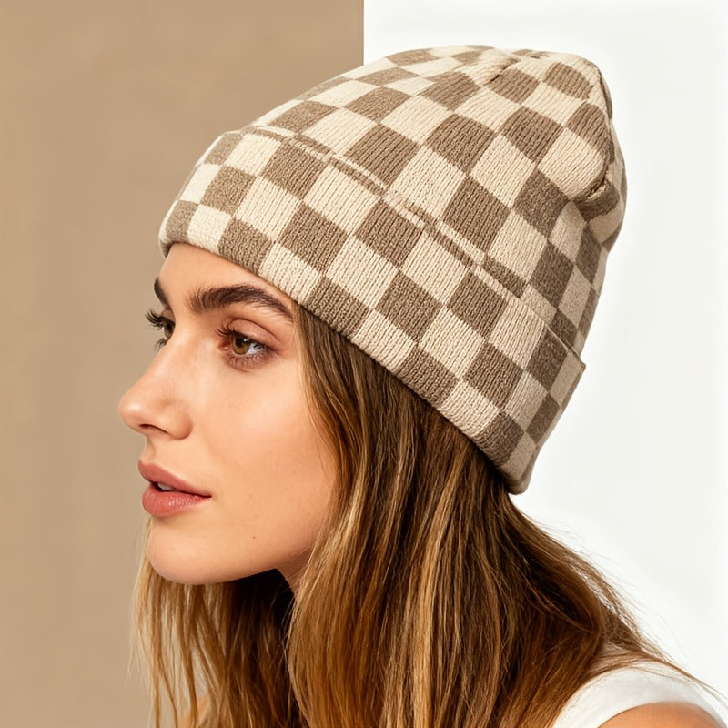 2 Minimalist Beanies with Chic Style Checkered Jacquard Rolled-Cuff Beanie Warm and Cozy for Cold Weather Casual and Versatile Stretchy Hip-Hop Streetwear Beanie for Outdoor Wear Women's Flat-Brim Beanie Men's Flat-Brim Beani
